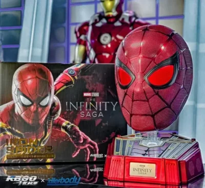 Iron Spider-Man Electric Mask Helmet - Image 3