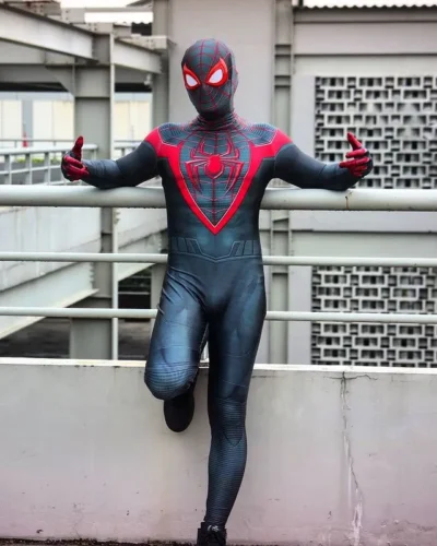 Spiderman Costume Black/Red - Image 10