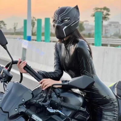 Black Panther Wearable Helmet - Image 6